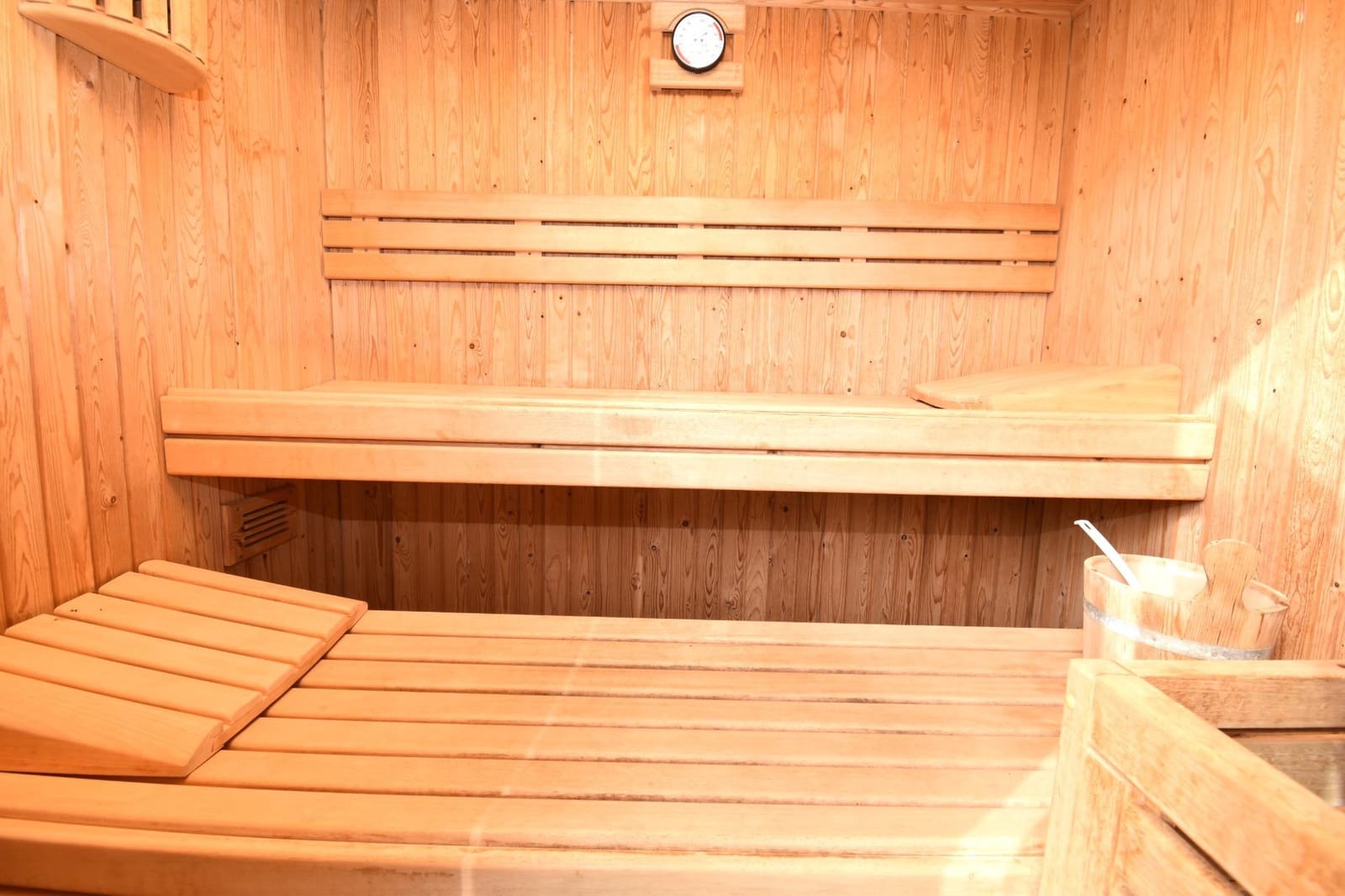 4 bedroom Villa for sale in Santa Pola with pool garage - € 849,000 (Ref: 9652257)