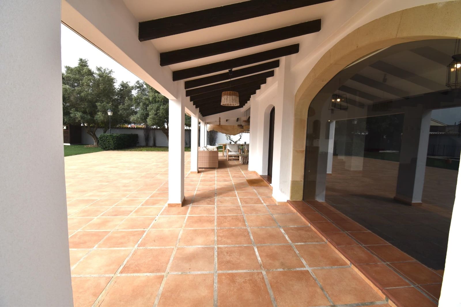 4 bedroom Villa for sale in Santa Pola with pool garage - € 849,000 (Ref: 9652257)