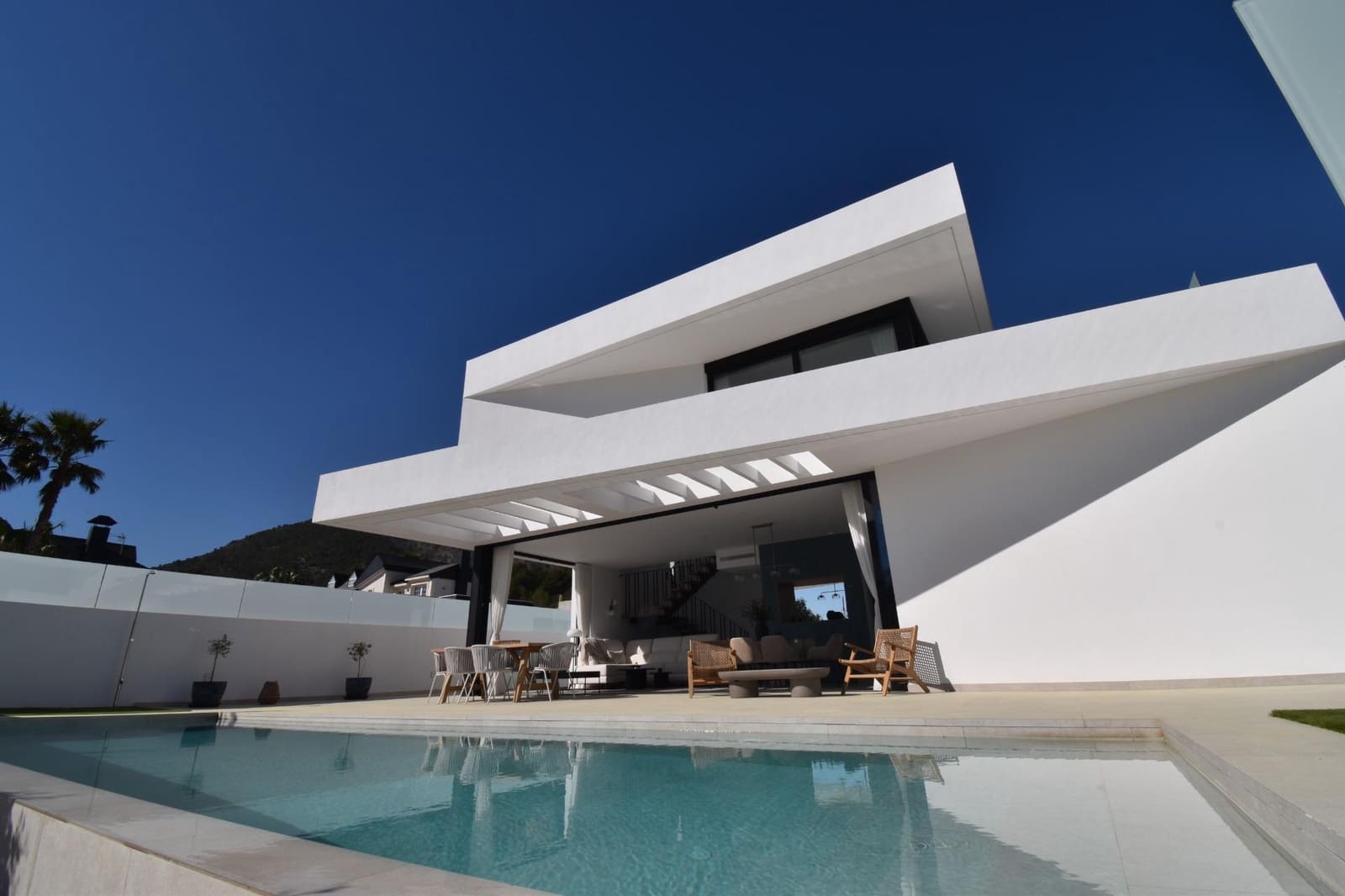 4 soveværelse Villa til salg i Polop med swimmingpool - € 730.000 (Ref: 9656303)