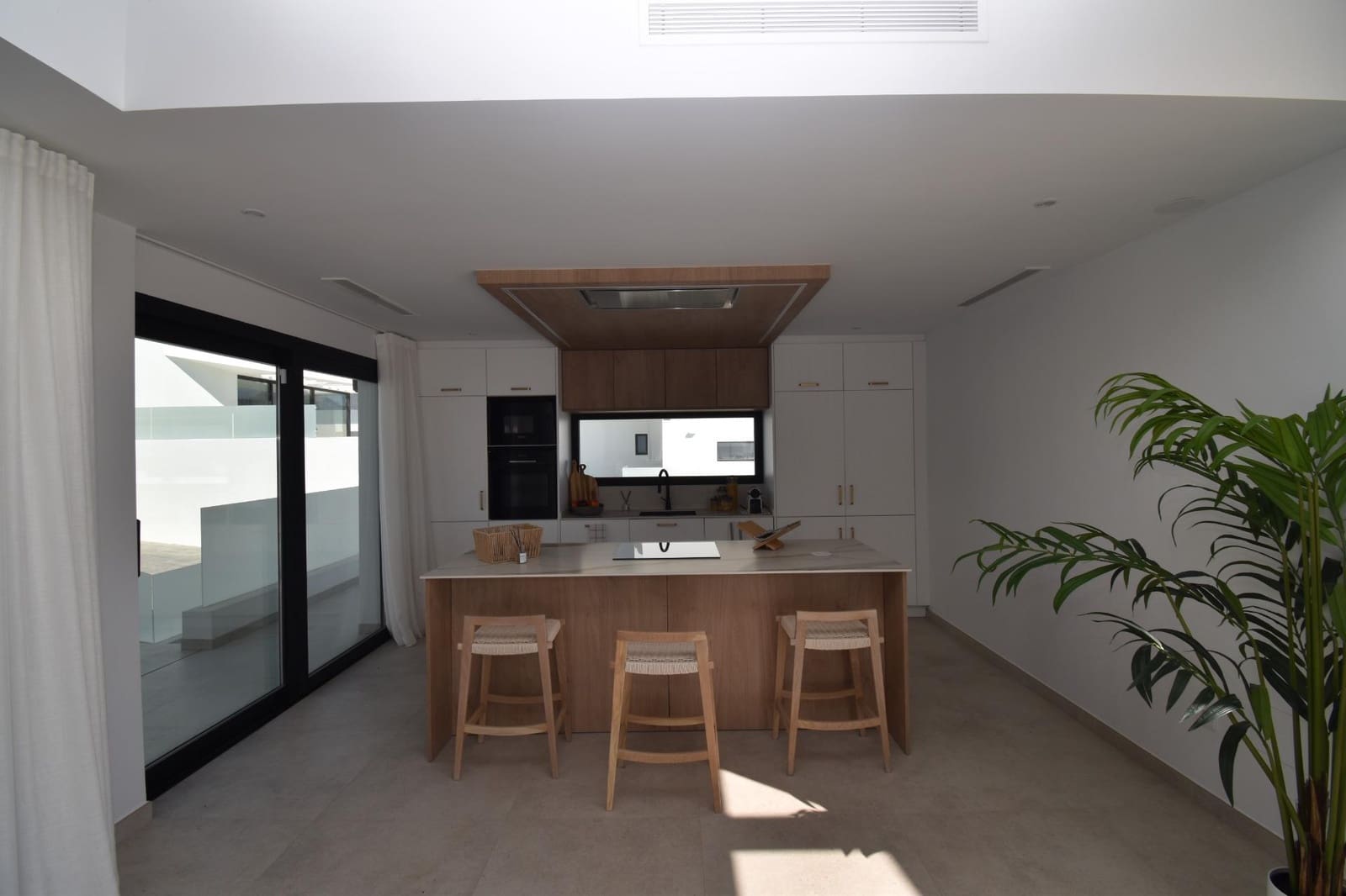 4 soveværelse Villa til salg i Polop med swimmingpool - € 730.000 (Ref: 9656303)