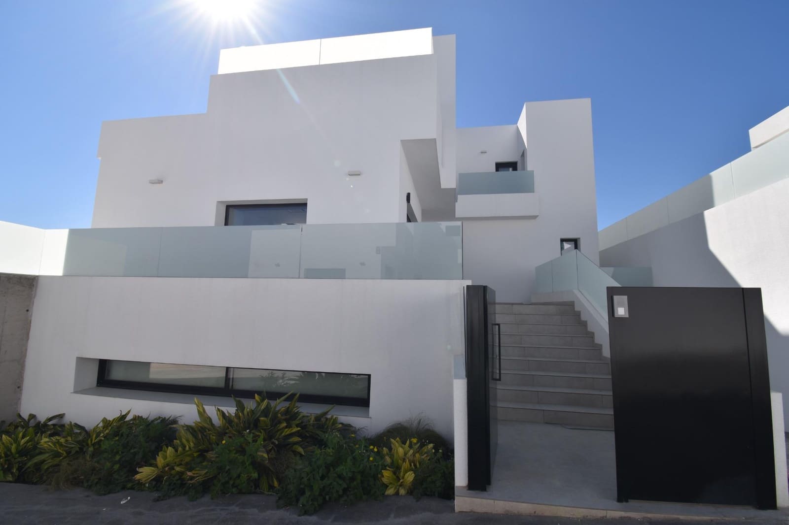 4 soveværelse Villa til salg i Polop med swimmingpool - € 730.000 (Ref: 9656303)