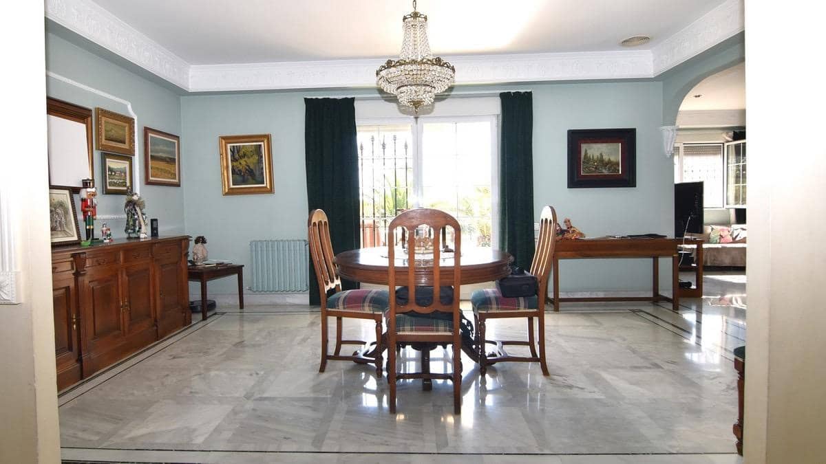 7 Zimmer Villa zu verkaufen in Matola mit Pool - 740.000 € (Ref: 9677665)