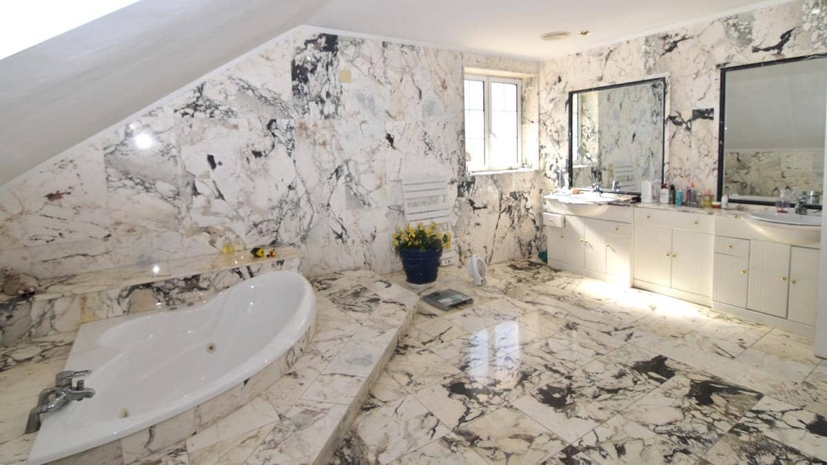 7 Zimmer Villa zu verkaufen in Matola mit Pool - 740.000 € (Ref: 9677665)