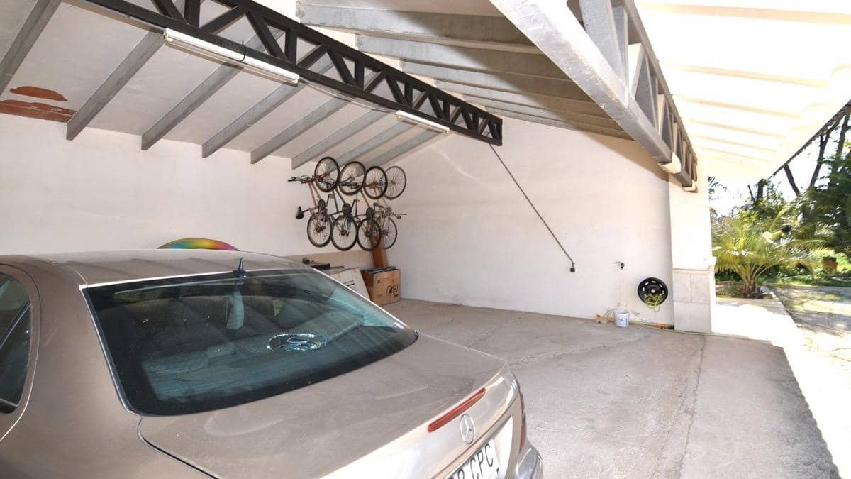 7 Zimmer Villa zu verkaufen in Matola mit Pool - 740.000 € (Ref: 9677665)