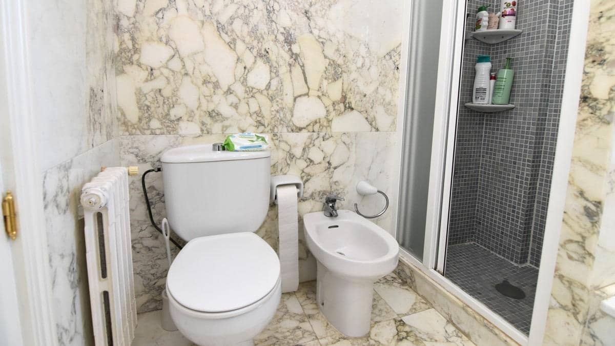 7 Zimmer Villa zu verkaufen in Matola mit Pool - 740.000 € (Ref: 9677665)