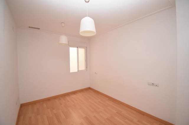 1 sovrum Lägenhet till salu i Elche / Elx - 174 500 € (Ref: 9712394)