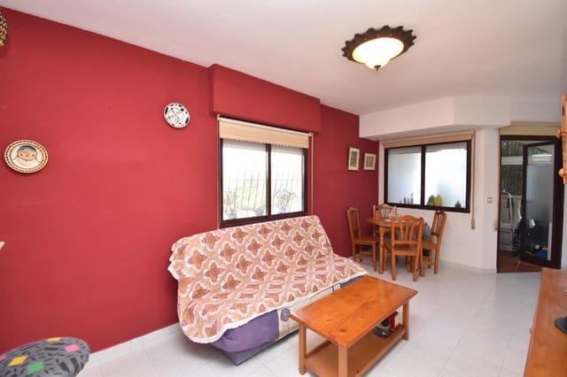 Bungalow de 3 habitaciones en Gran Alacant, Santa Pola en venta con piscina - 290.000 € (Ref: 9715163)