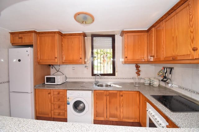 Bungalow de 3 habitaciones en Gran Alacant, Santa Pola en venta con piscina - 290.000 € (Ref: 9715163)