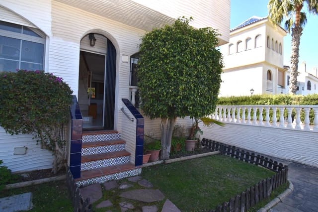 Bungalow de 3 habitaciones en Gran Alacant, Santa Pola en venta con piscina - 290.000 € (Ref: 9715163)