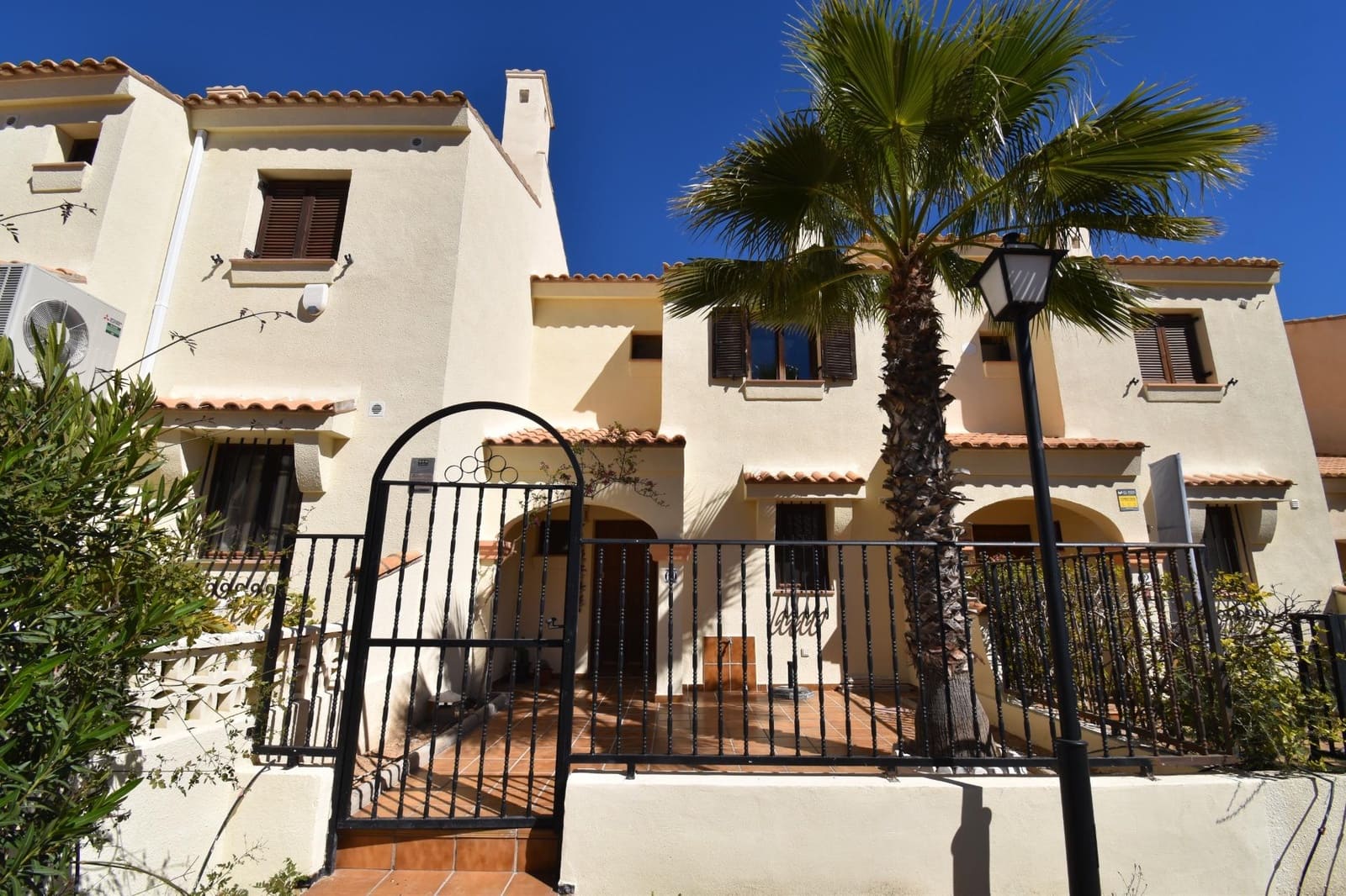 4 slaapkamer Appartement te koop in Gran Alacant met zwembad - € 380.000 (Ref: 9735830)
