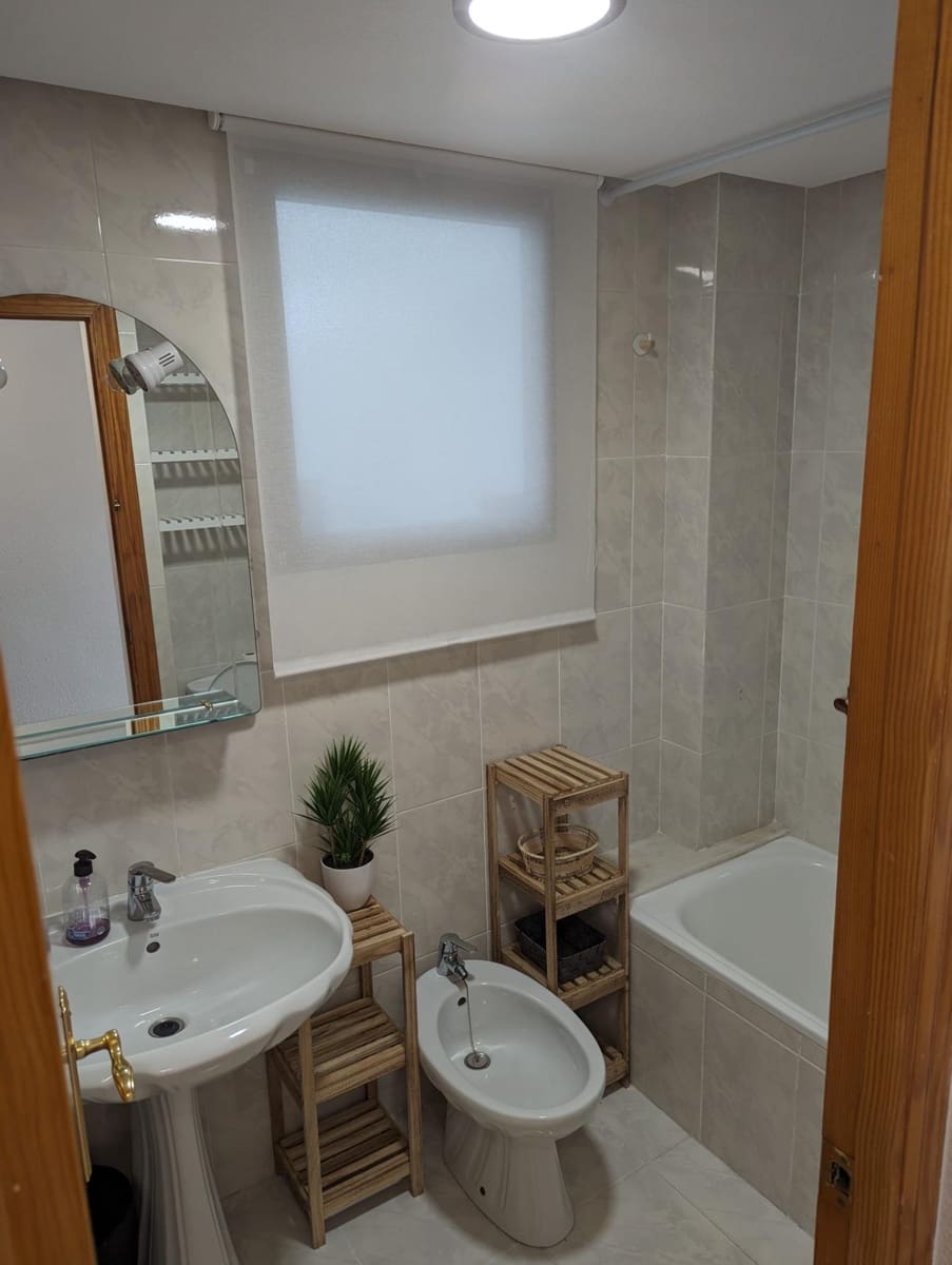 2 bedroom Apartment for sale in Santa Pola - € 174,900 (Ref: 9759194)