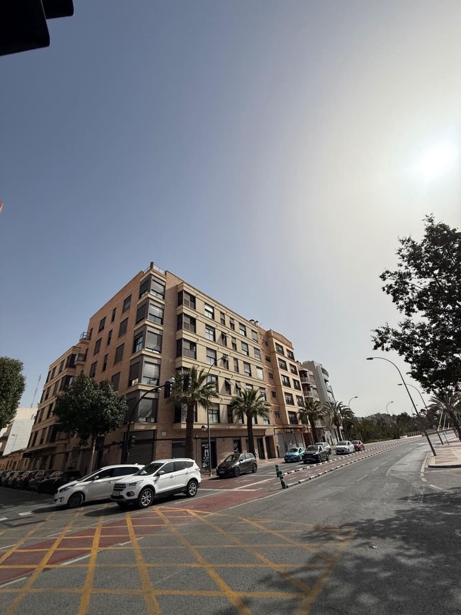 3 soveværelse Lejlighed til salg i Elche / Elx - € 225.000 (Ref: 9762177)