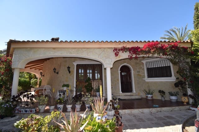 4 sovrum Villa till salu i Matola, Elche / Elx - 470 000 € (Ref: 9788685)