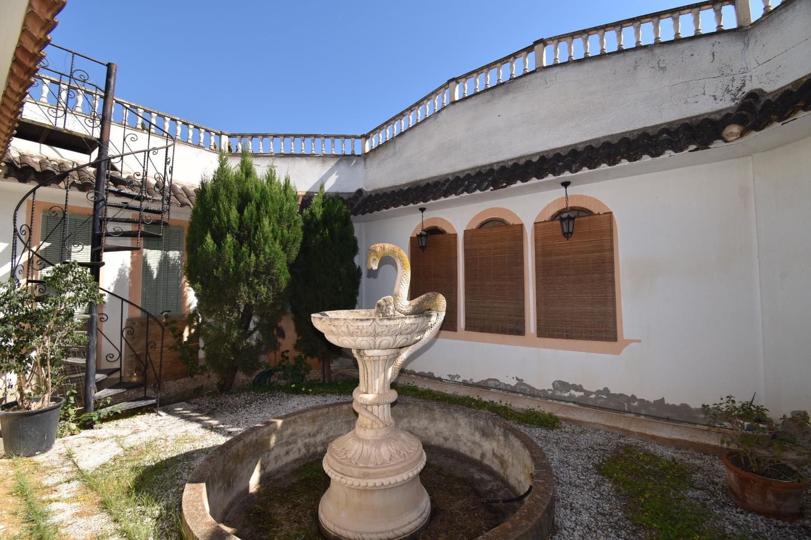 4 sovrum Villa till salu i Matola - 470 000 € (Ref: 9788685)