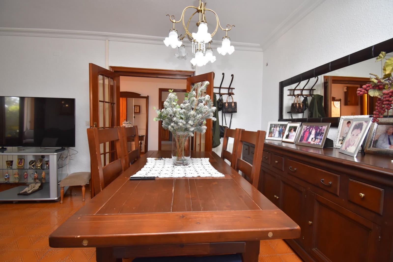 4 makuuhuone Huvila myytävänä paikassa Santa Pola mukana uima-altaan 
autotalli - 545 000 € (Ref: 9797367)