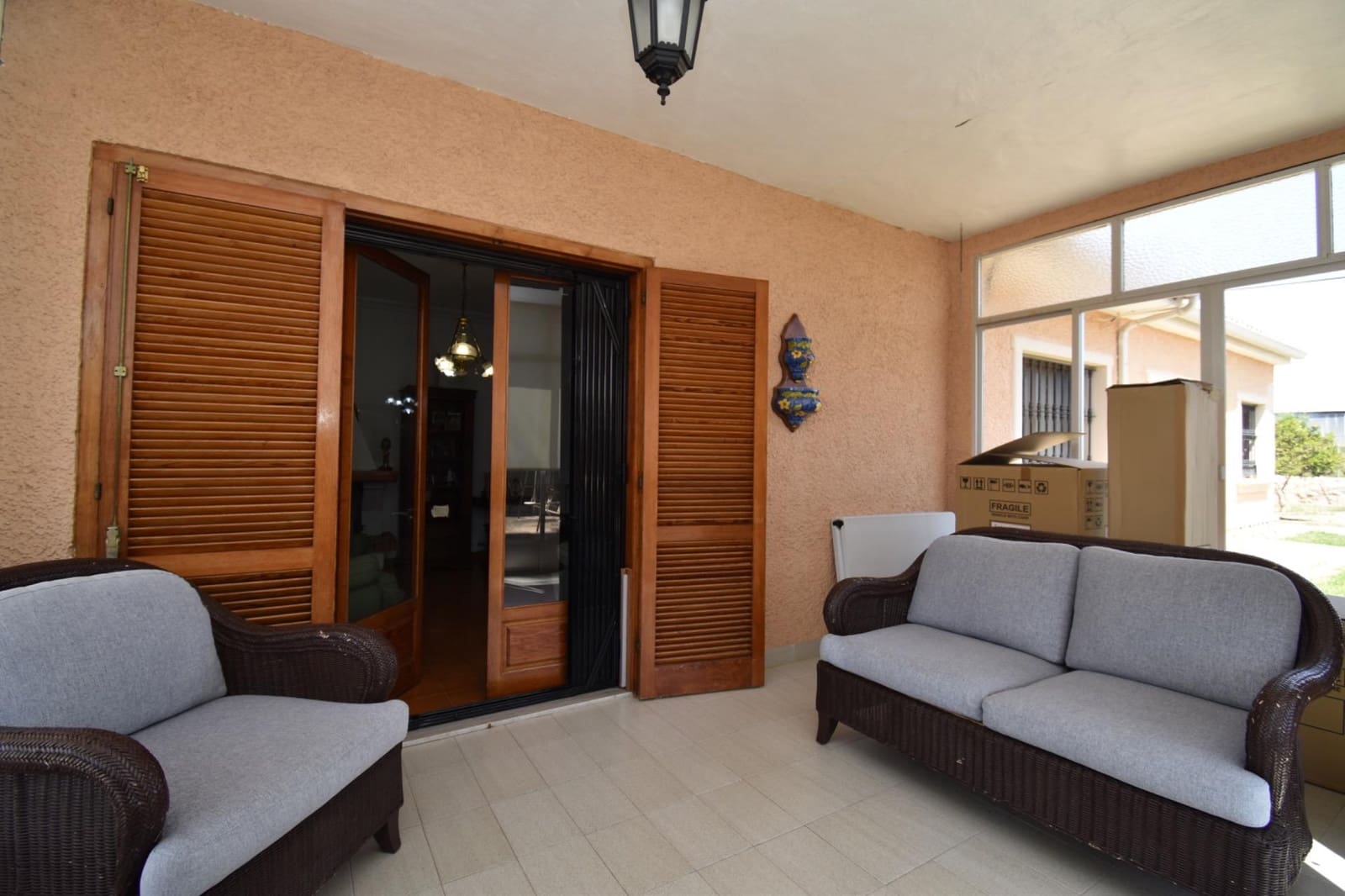 4 makuuhuone Huvila myytävänä paikassa Santa Pola mukana uima-altaan 
autotalli - 545 000 € (Ref: 9797367)