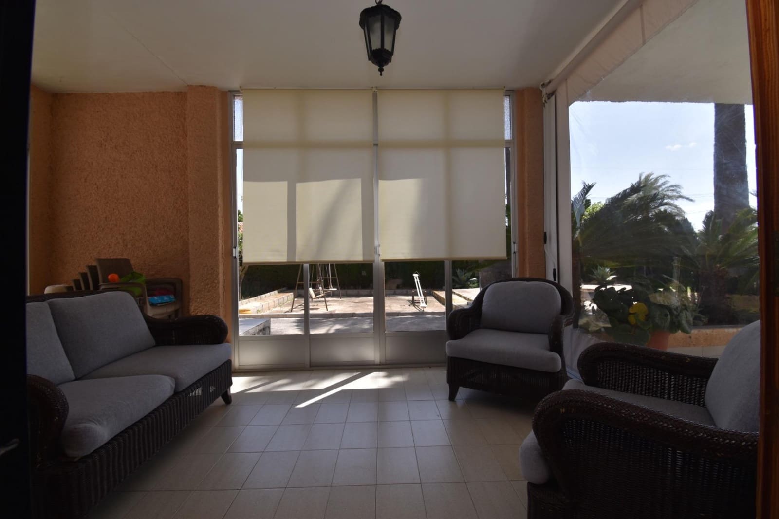 4 makuuhuone Huvila myytävänä paikassa Santa Pola mukana uima-altaan 
autotalli - 545 000 € (Ref: 9797367)