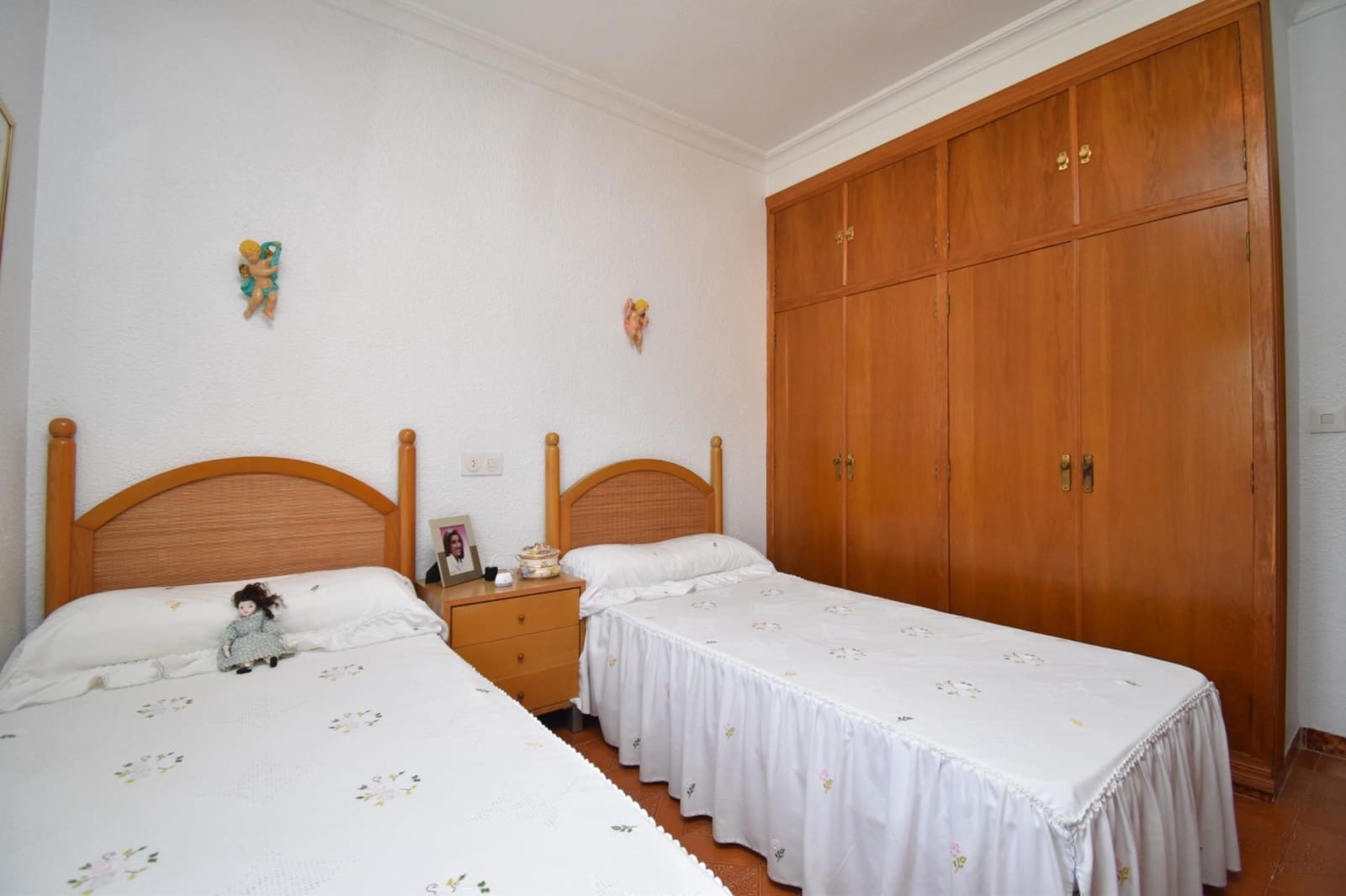 4 makuuhuone Huvila myytävänä paikassa Santa Pola mukana uima-altaan 
autotalli - 545 000 € (Ref: 9797367)