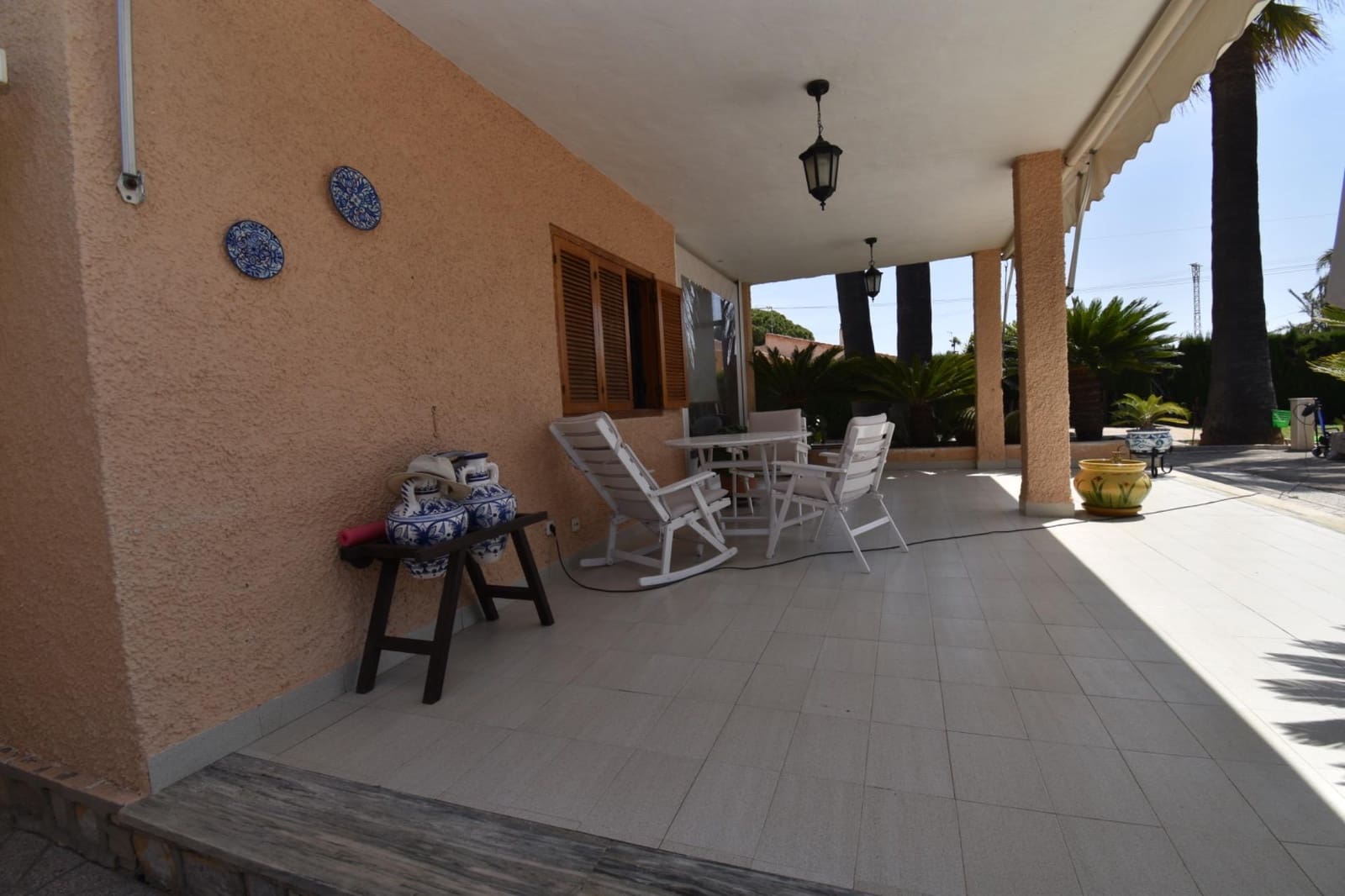 4 makuuhuone Huvila myytävänä paikassa Santa Pola mukana uima-altaan 
autotalli - 545 000 € (Ref: 9797367)