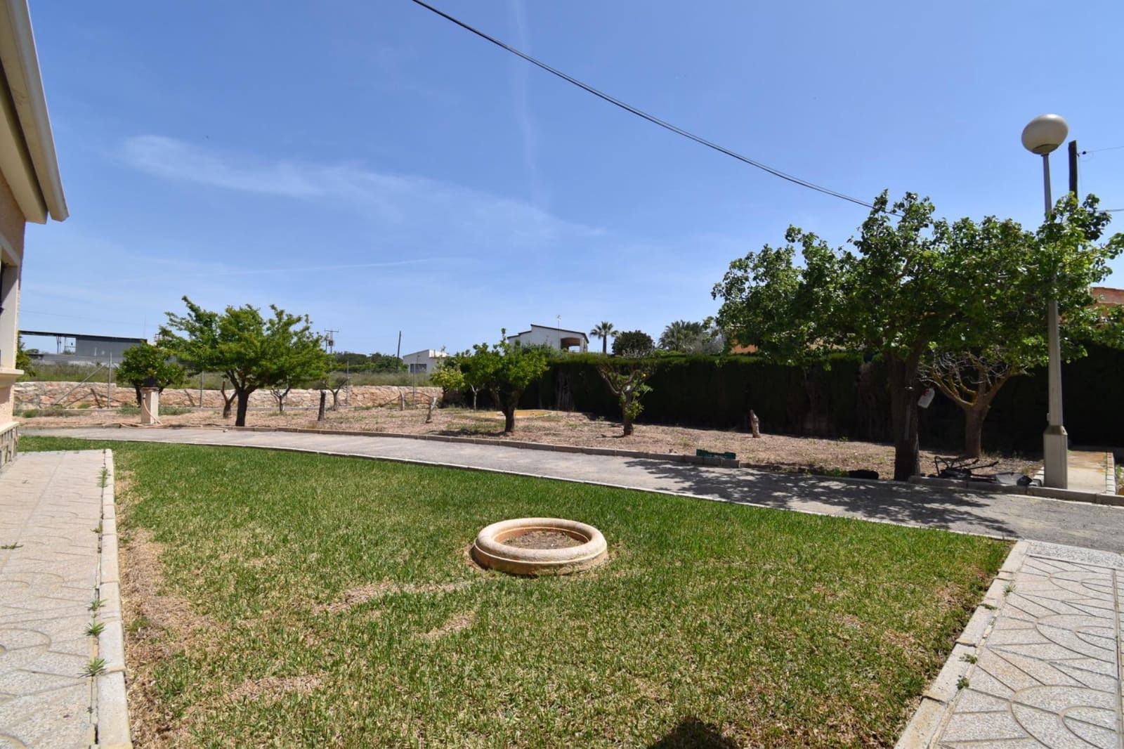 4 makuuhuone Huvila myytävänä paikassa Santa Pola mukana uima-altaan 
autotalli - 545 000 € (Ref: 9797367)