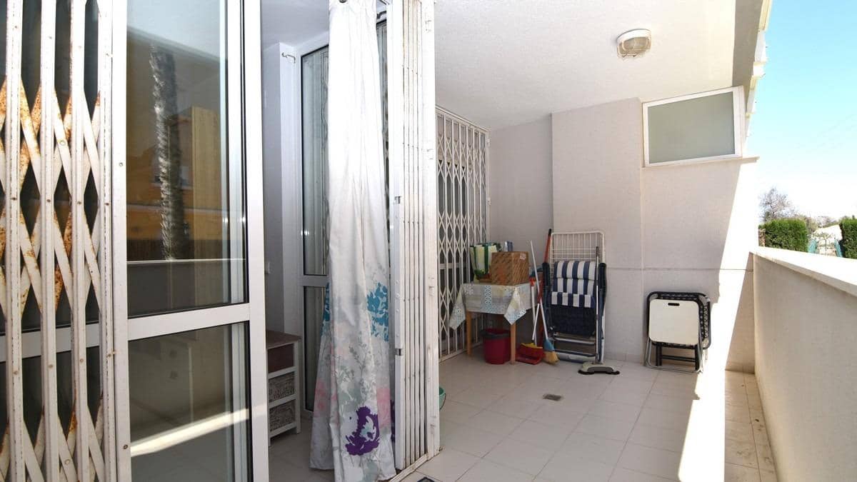 3 bedroom Apartment for sale in Guardamar del Segura with pool - € 195,000 (Ref: 9797368)