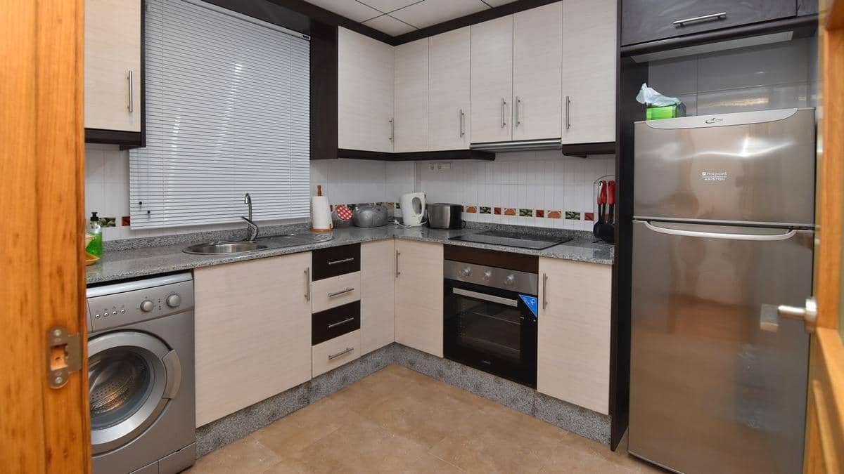 3 sypialnia Dom szeregowy na sprzedaż w Guardamar del Segura z basenem garażem - 287 000 € (Ref: 9797369)