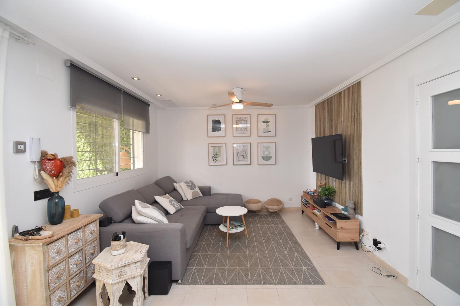4 bedroom Apartment for sale in Monforte del Cid with pool - € 365,000 (Ref: 9831764)