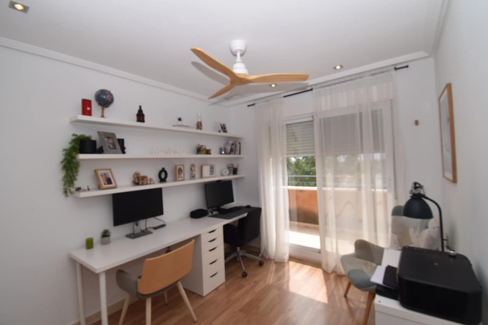 4 bedroom Apartment for sale in Monforte del Cid with pool - € 365,000 (Ref: 9831764)