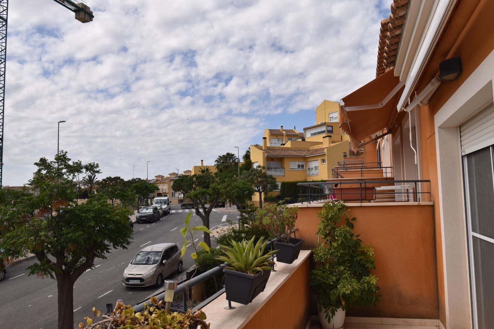 4 bedroom Apartment for sale in Monforte del Cid with pool - € 365,000 (Ref: 9831764)