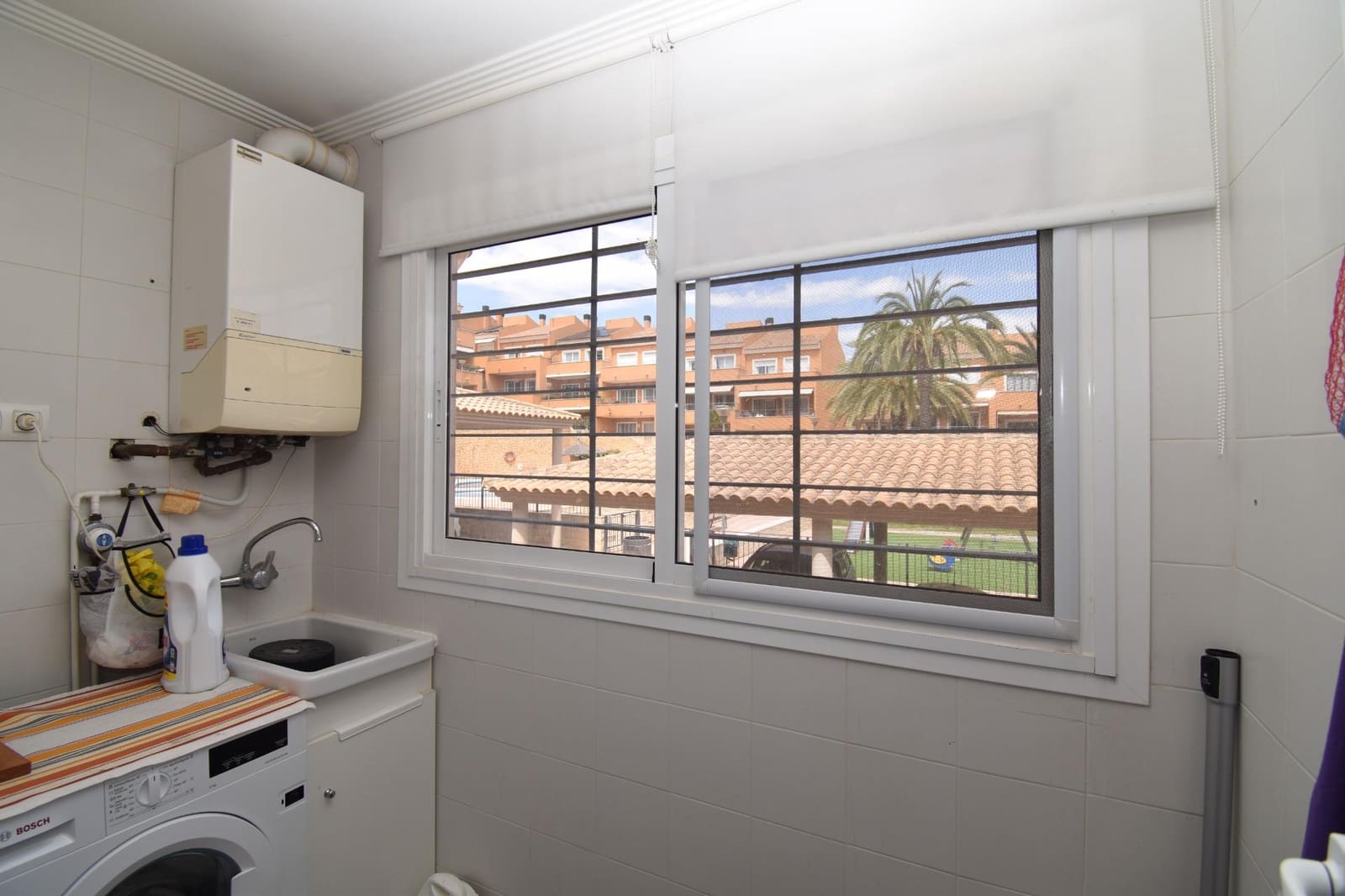 4 bedroom Apartment for sale in Monforte del Cid with pool - € 365,000 (Ref: 9831764)
