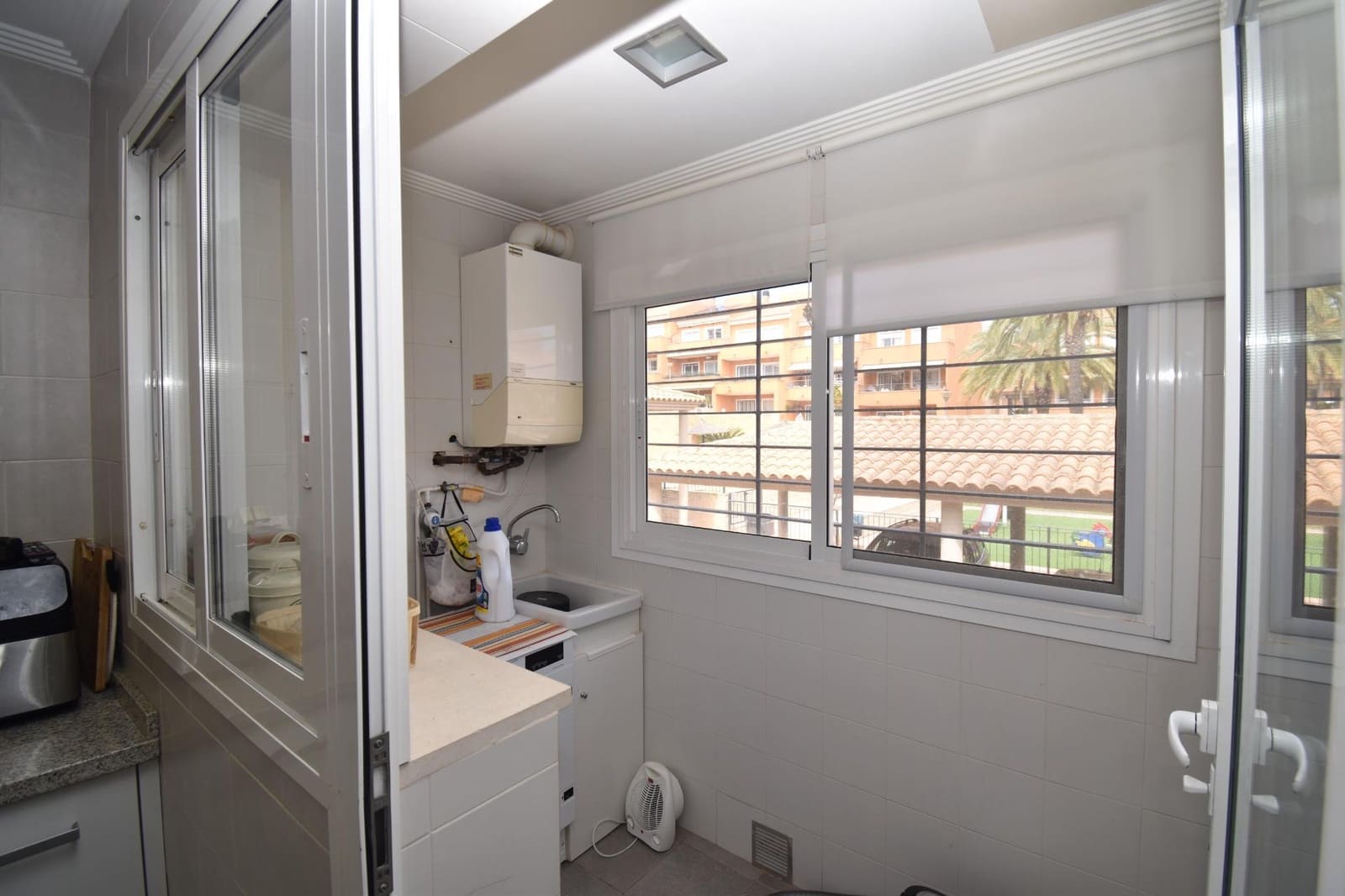 4 bedroom Apartment for sale in Monforte del Cid with pool - € 365,000 (Ref: 9831764)