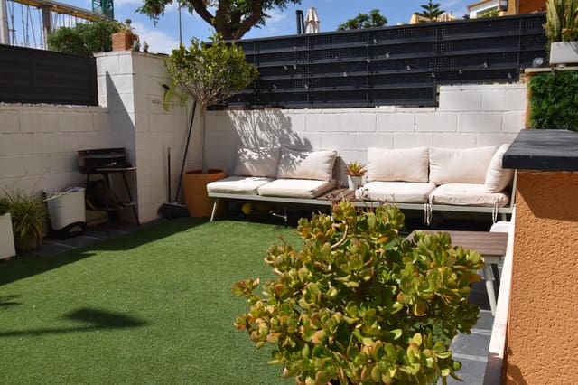 4 soveværelse Lejlighed til salg i Monforte del Cid med swimmingpool - € 365.000 (Ref: 9831764)