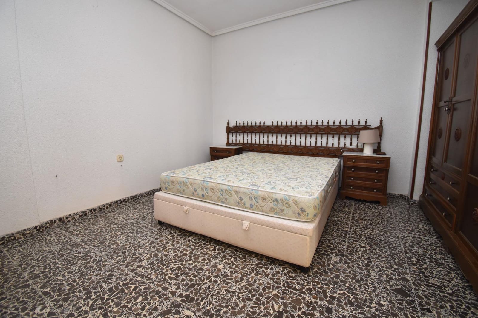 3 bedroom Flat for sale in Santa Pola - € 159,000 (Ref: 9836615)