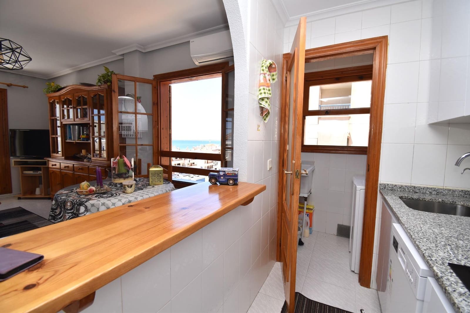 2 makuuhuone Asunto myytävänä paikassa Santa Pola mukana uima-altaan - 300 000 € (Ref: 9846693)