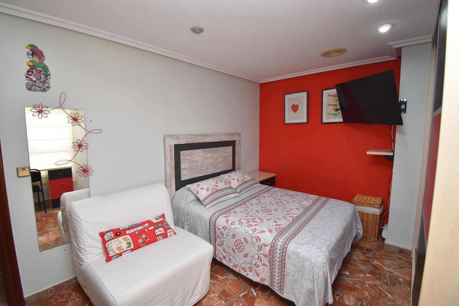3 bedroom Flat for sale in Santa Pola - € 239,000 (Ref: 9851984)