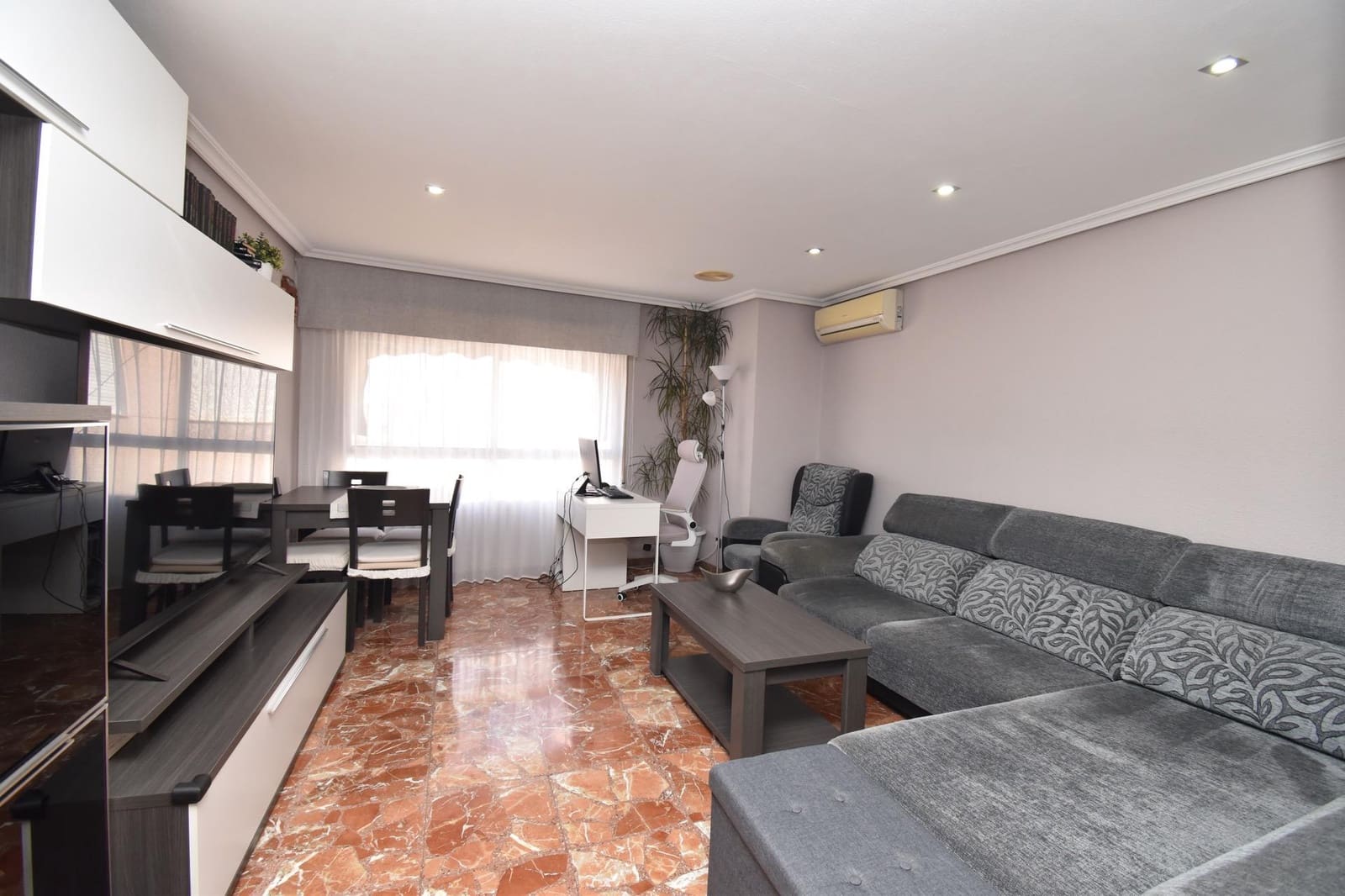 3 bedroom Flat for sale in Santa Pola - € 239,000 (Ref: 9851984)