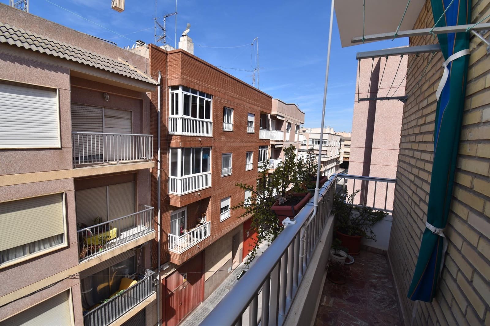 3 bedroom Flat for sale in Santa Pola - € 239,000 (Ref: 9851984)