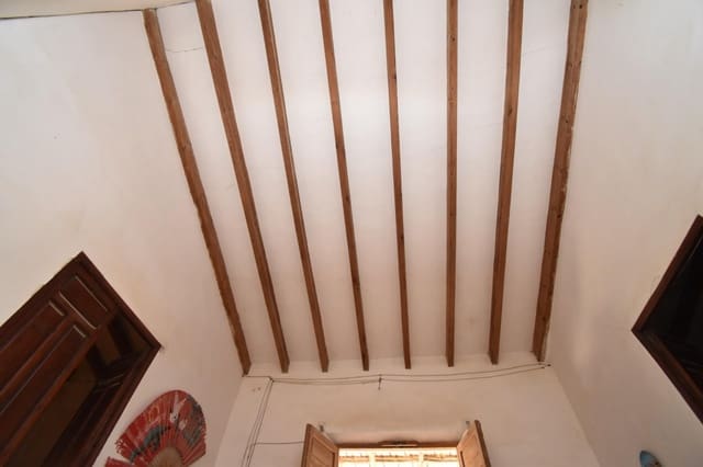 4 bedroom Finca/Country House for sale in Las Bayas, Elche / Elx - € 270,000 (Ref: 9873723)