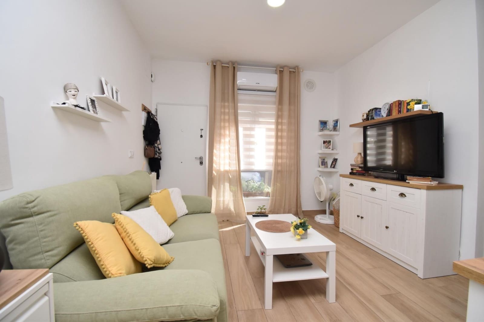 2 soveværelse Lejlighed til salg i Santa Pola - € 175.000 (Ref: 9882176)