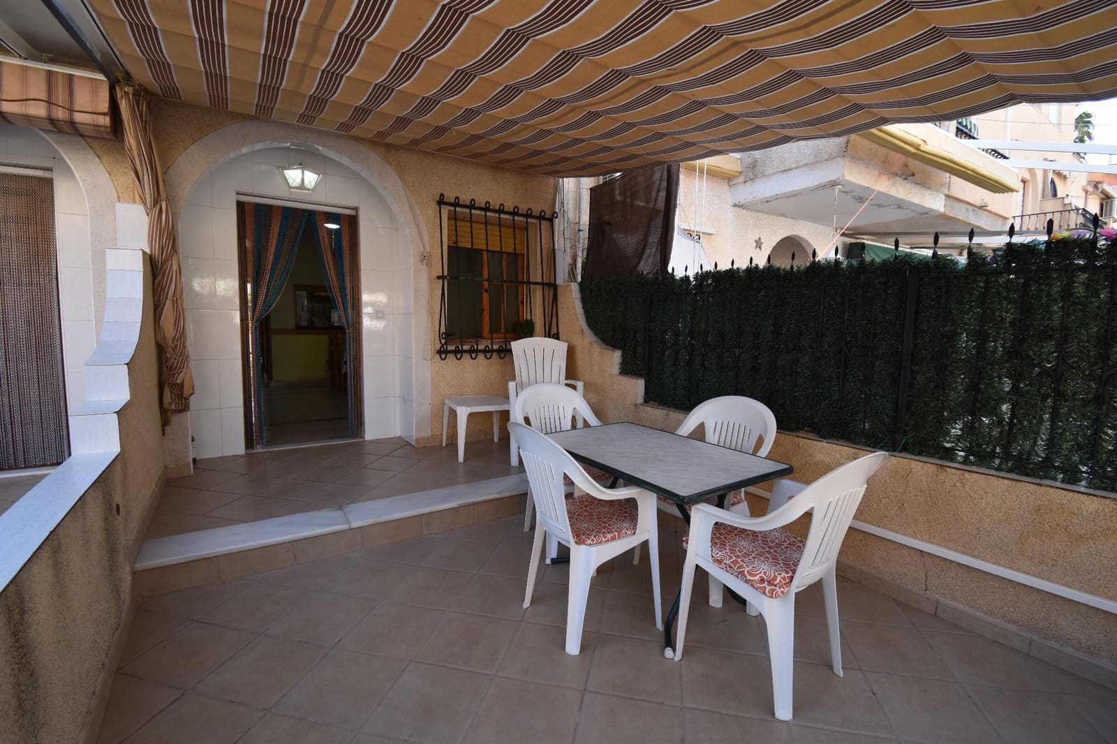 3 bedroom Bungalow for sale in Santa Pola - € 215,000 (Ref: 9890604)