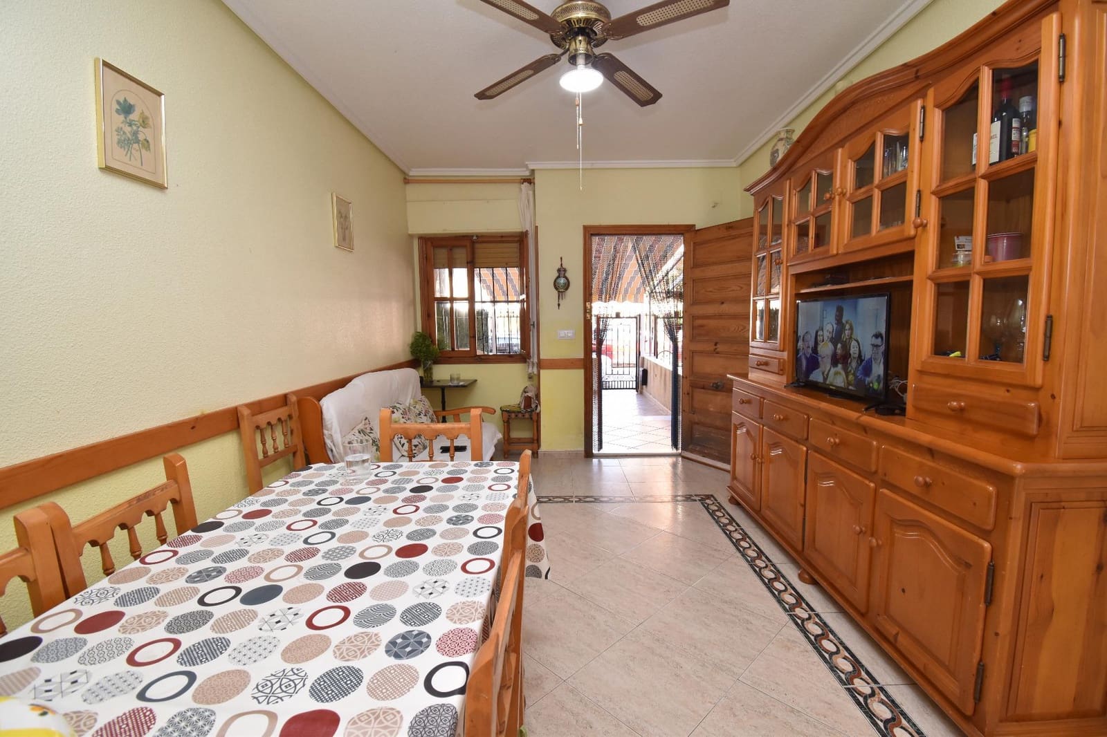 3 bedroom Bungalow for sale in Santa Pola - € 215,000 (Ref: 9890604)