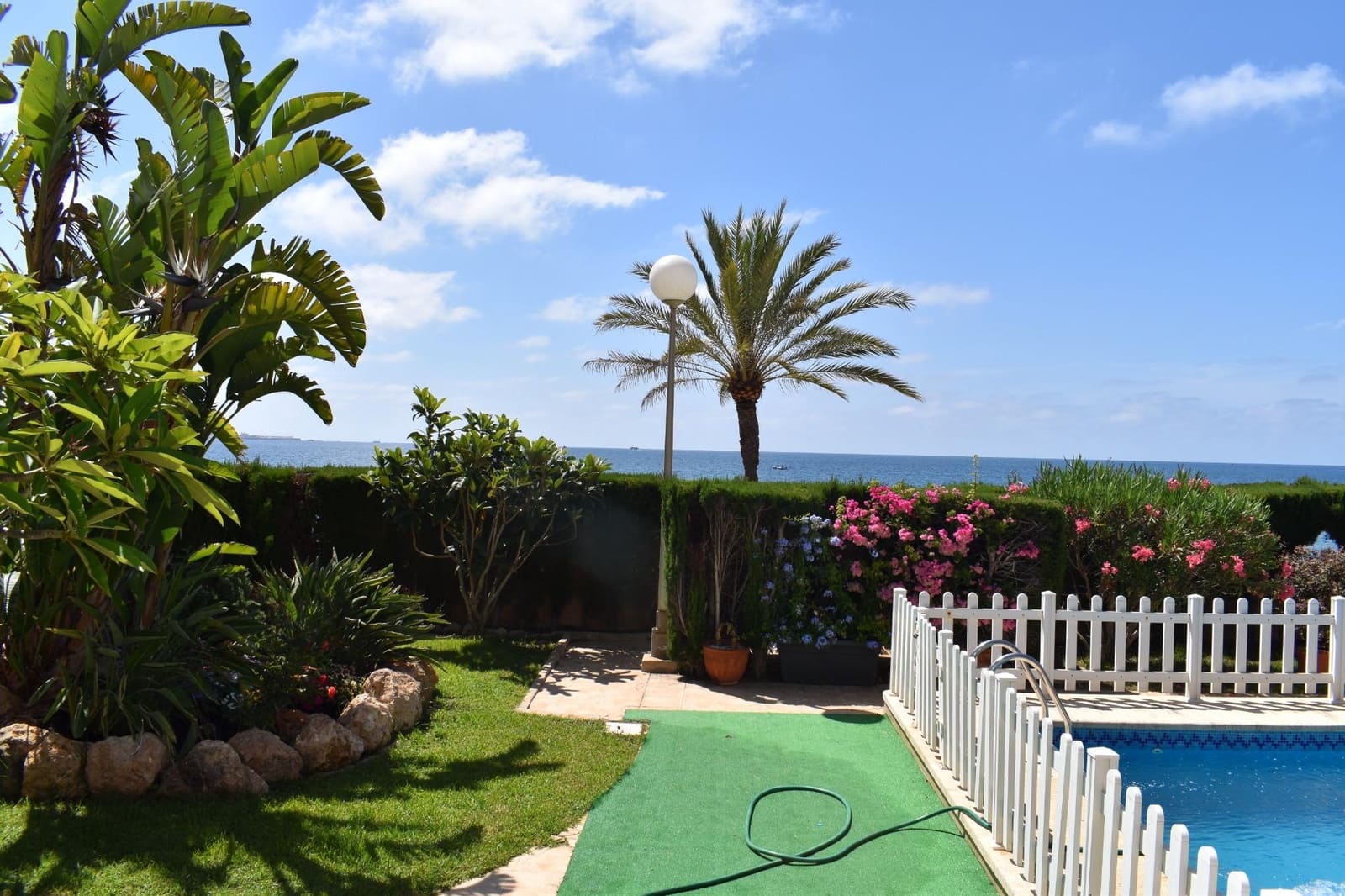 5 bedroom Villa for sale in Santa Pola with pool garage - € 3,500,000 (Ref: 9917217)