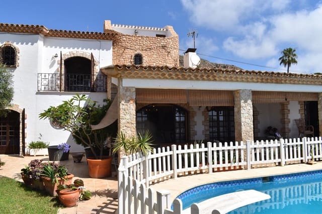 5 soverom Villa til salgs i Santa Pola med svømmebasseng garasje - € 3 500 000 (Ref: 9917217)