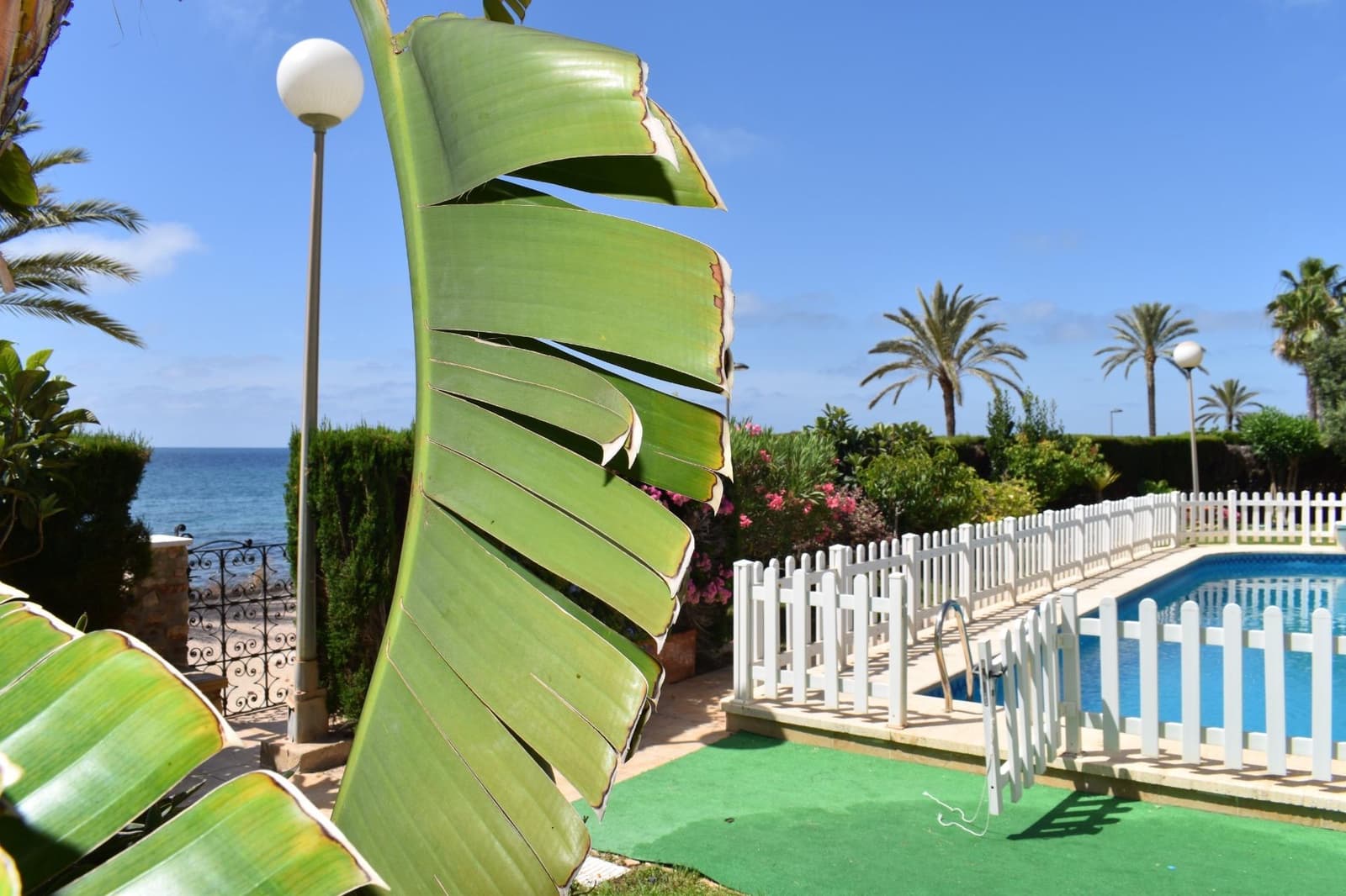 5 bedroom Villa for sale in Santa Pola with pool garage - € 3,500,000 (Ref: 9917217)