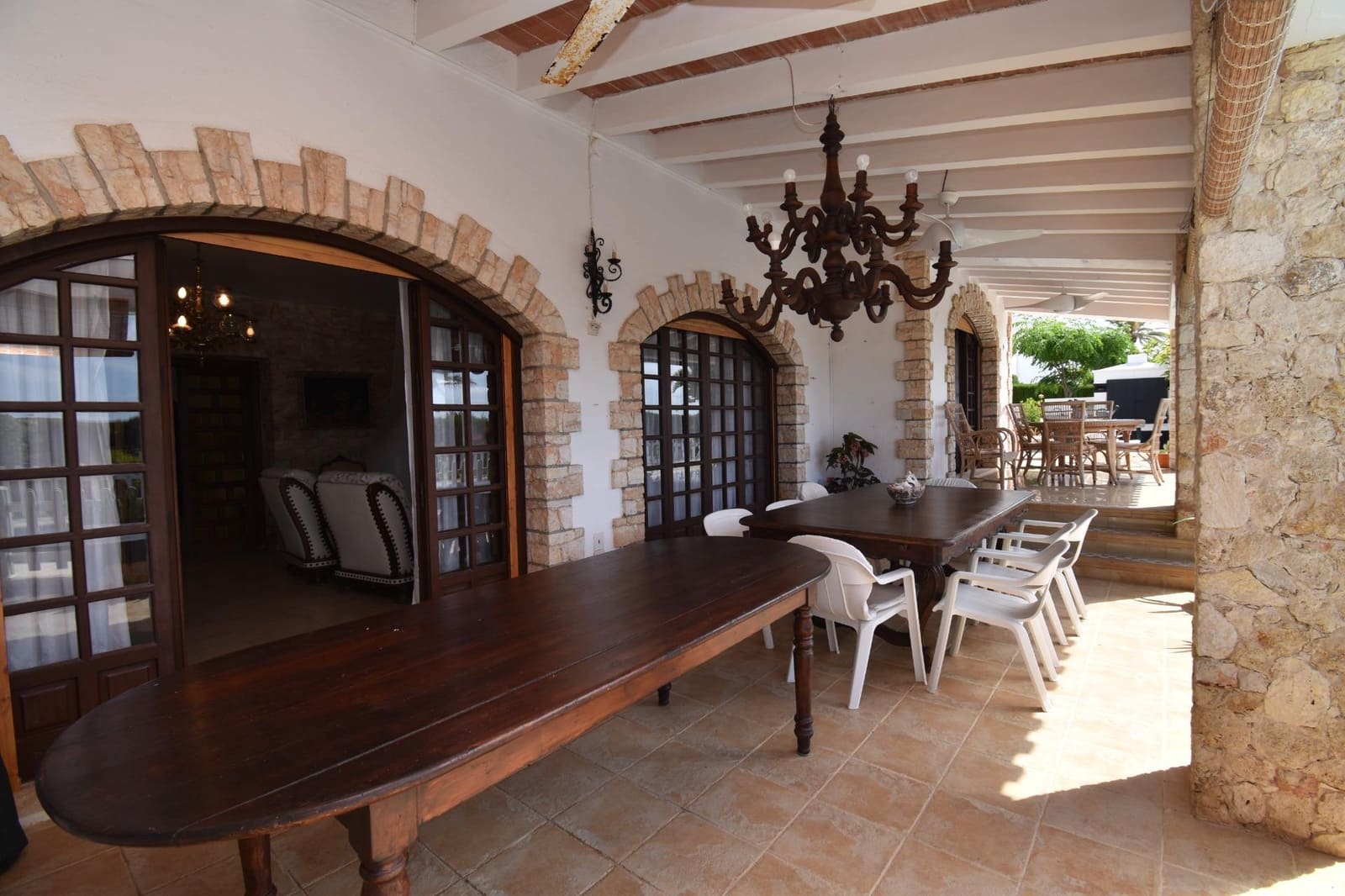 5 bedroom Villa for sale in Santa Pola with pool garage - € 3,500,000 (Ref: 9917217)