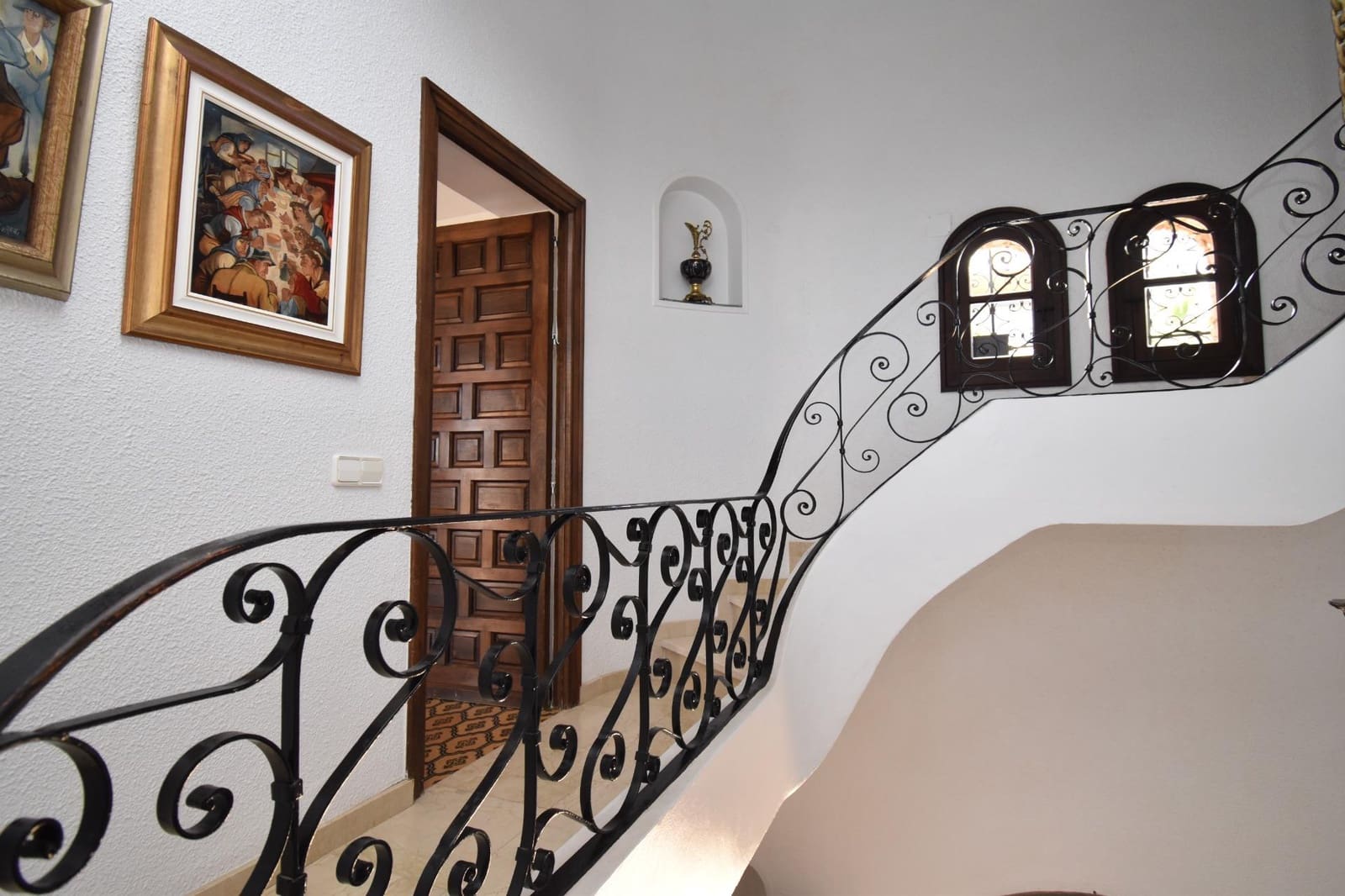 5 bedroom Villa for sale in Santa Pola with pool garage - € 3,500,000 (Ref: 9917217)