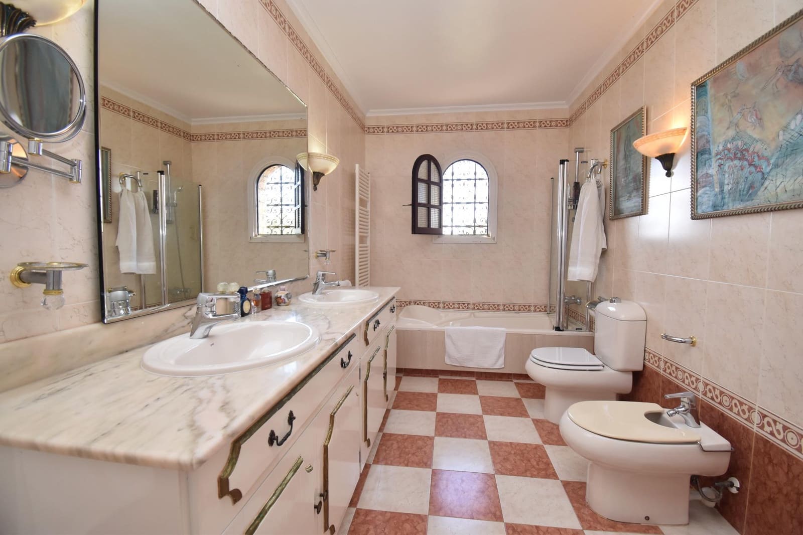 5 bedroom Villa for sale in Santa Pola with pool garage - € 3,500,000 (Ref: 9917217)