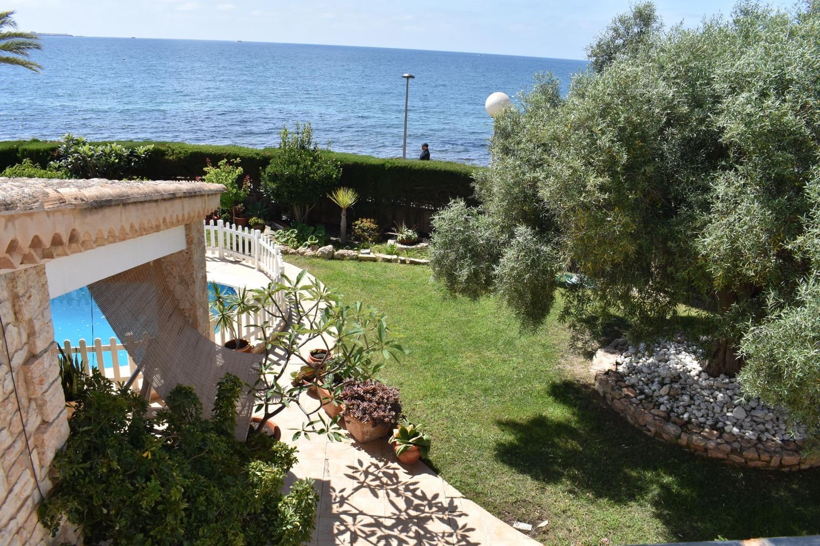 5 bedroom Villa for sale in Santa Pola with pool garage - € 3,500,000 (Ref: 9917217)