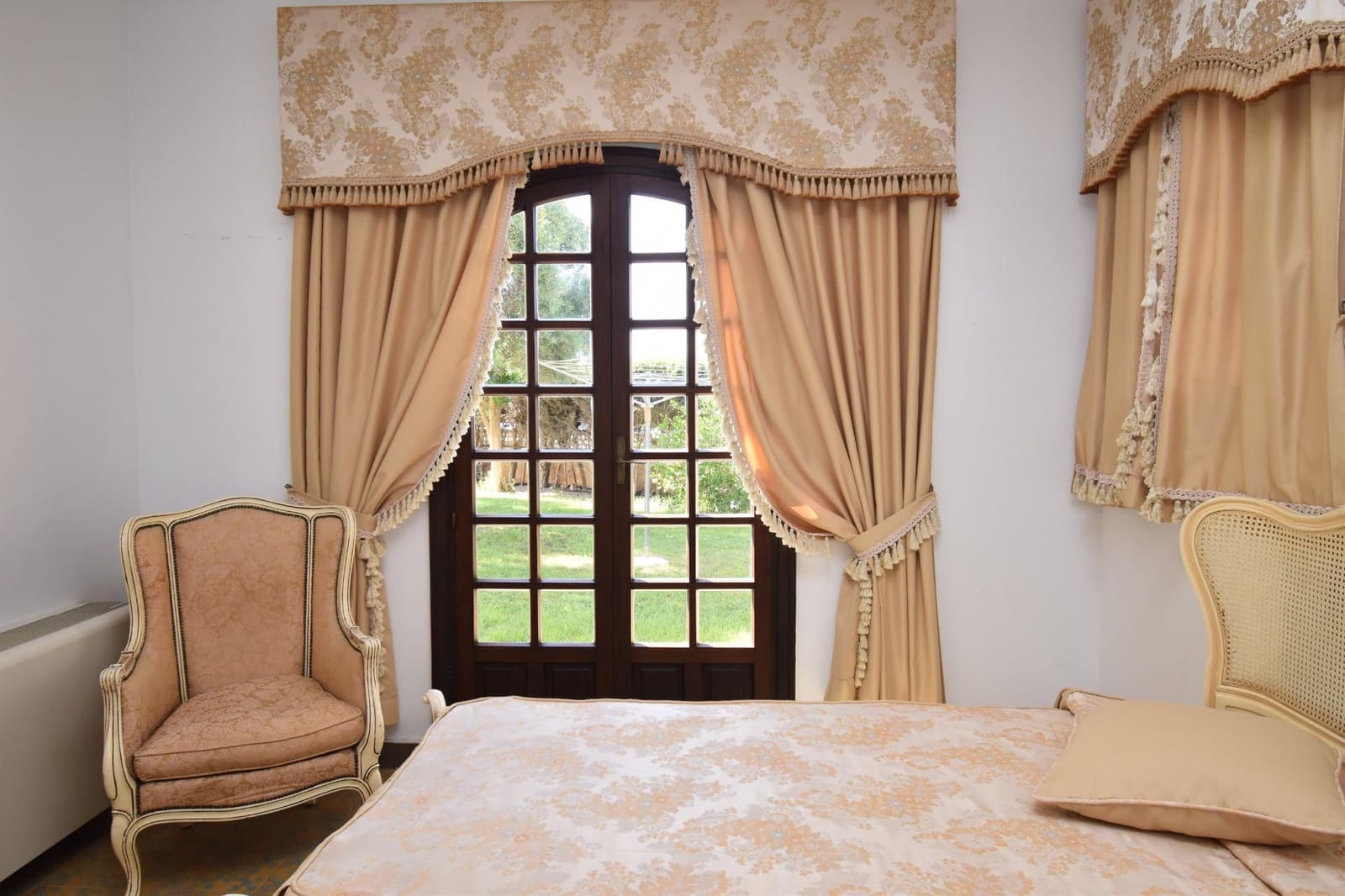 5 bedroom Villa for sale in Santa Pola with pool garage - € 3,500,000 (Ref: 9917217)