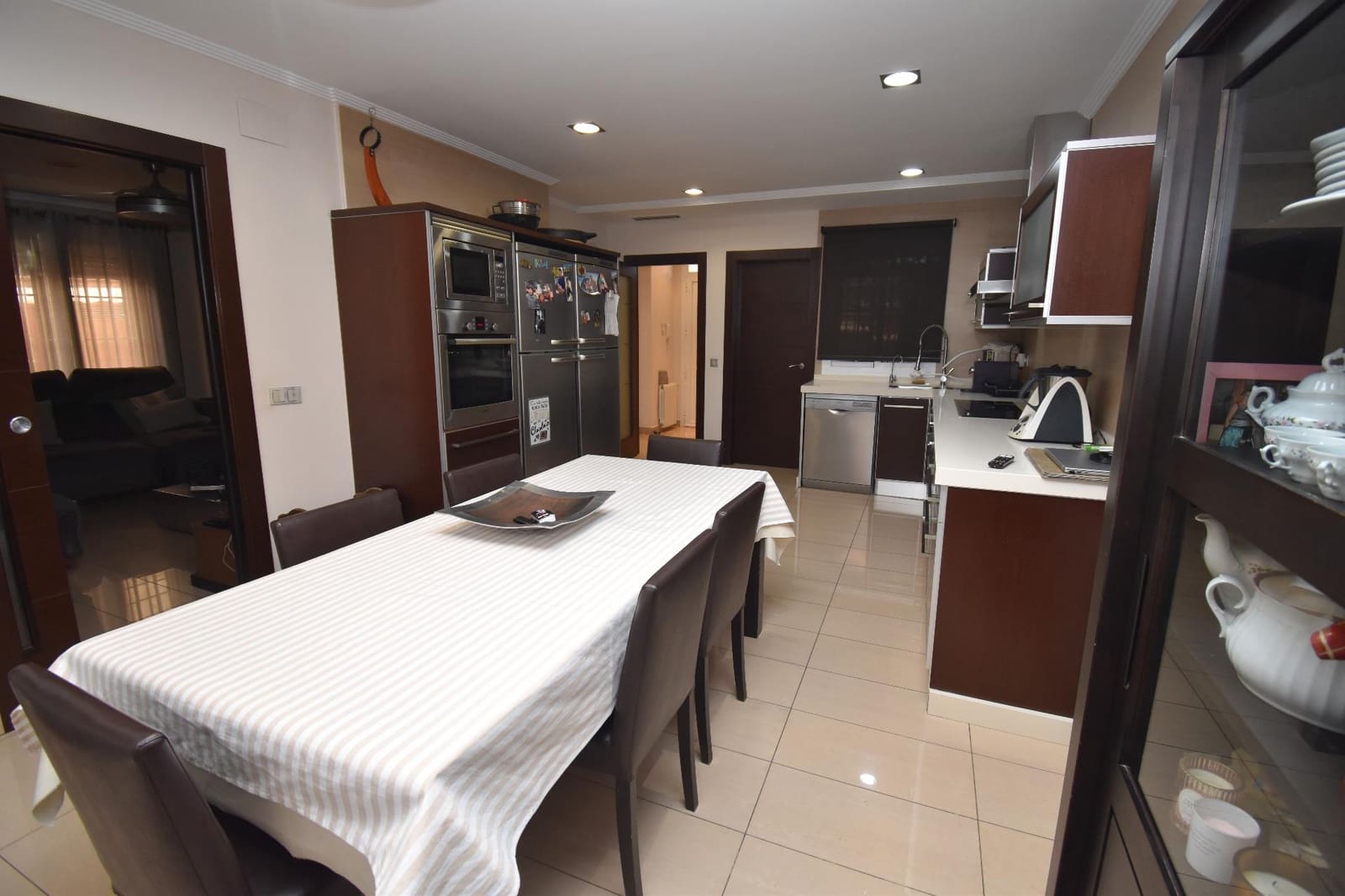4 soveværelse Villa til salg i Santa Pola med swimmingpool garage - € 469.000 (Ref: 9938428)